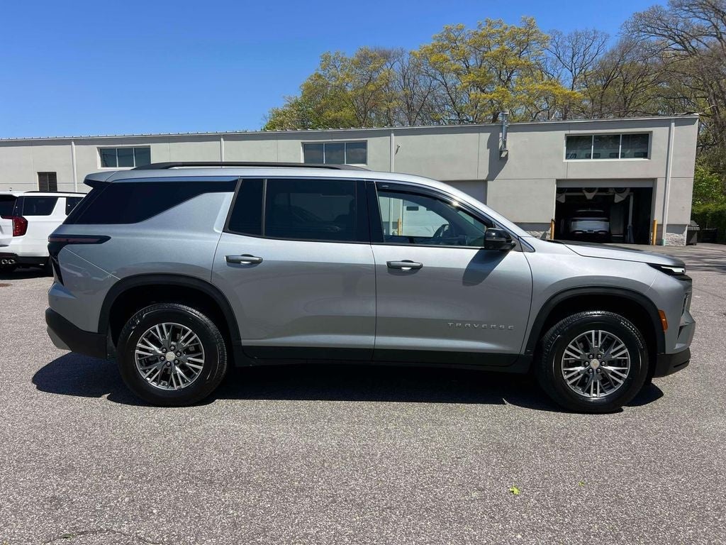 2024 Chevrolet Traverse LT 2LT