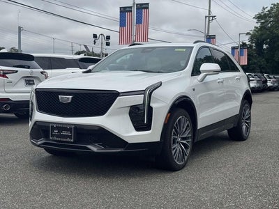 2024 Cadillac XT4 Sport