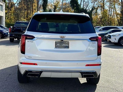 2022 Cadillac XT6 Premium Luxury