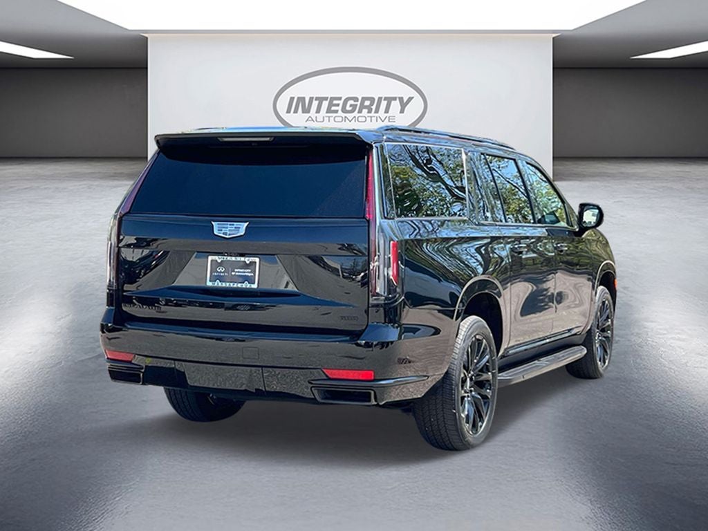 2023 Cadillac Escalade ESV Sport Platinum
