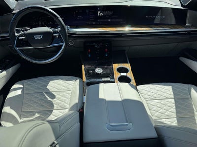 2025 Cadillac Escalade Sport Platinum