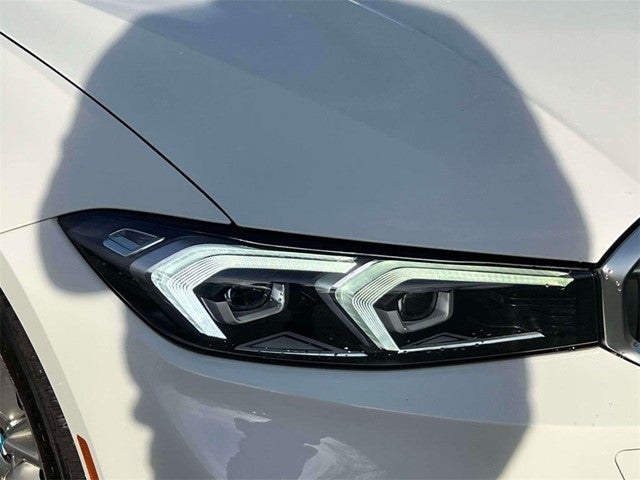 2023 BMW 3 Series 330i xDrive