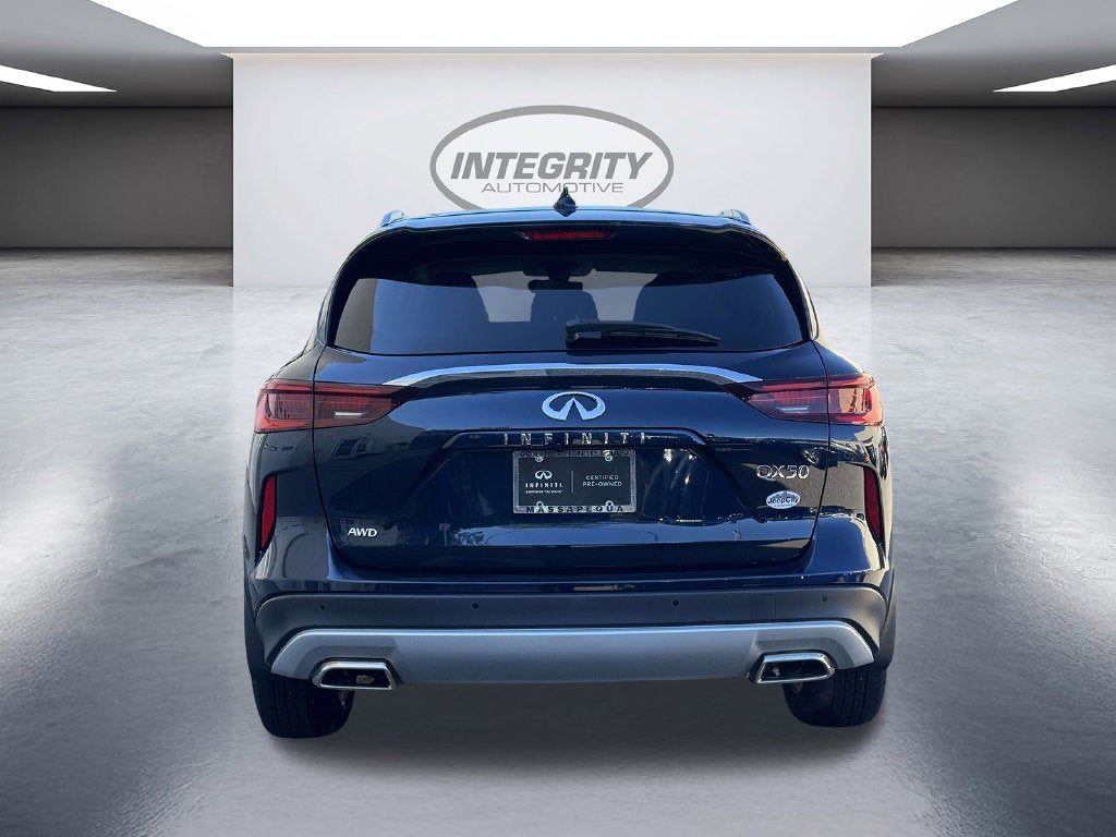 2023 INFINITI QX50 LUXE AWD