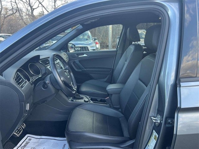 2020 Volkswagen Tiguan 2.0T SE R-Line Black 4Motion