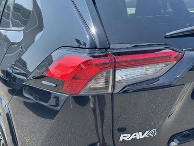 2022 Toyota RAV4 Hybrid SE