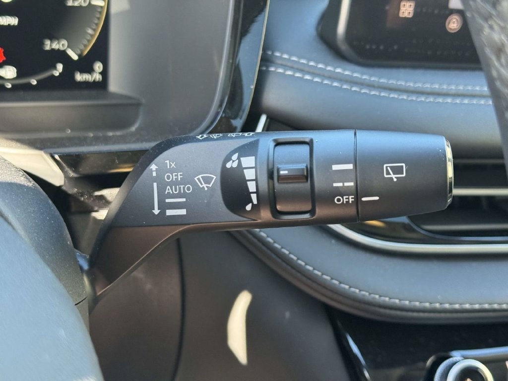 2027 INFINITI QX60 Luxe AWD