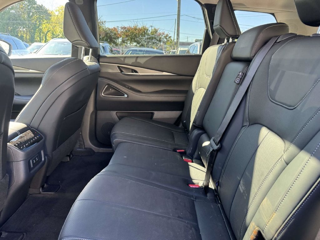 2027 INFINITI QX60 Luxe AWD