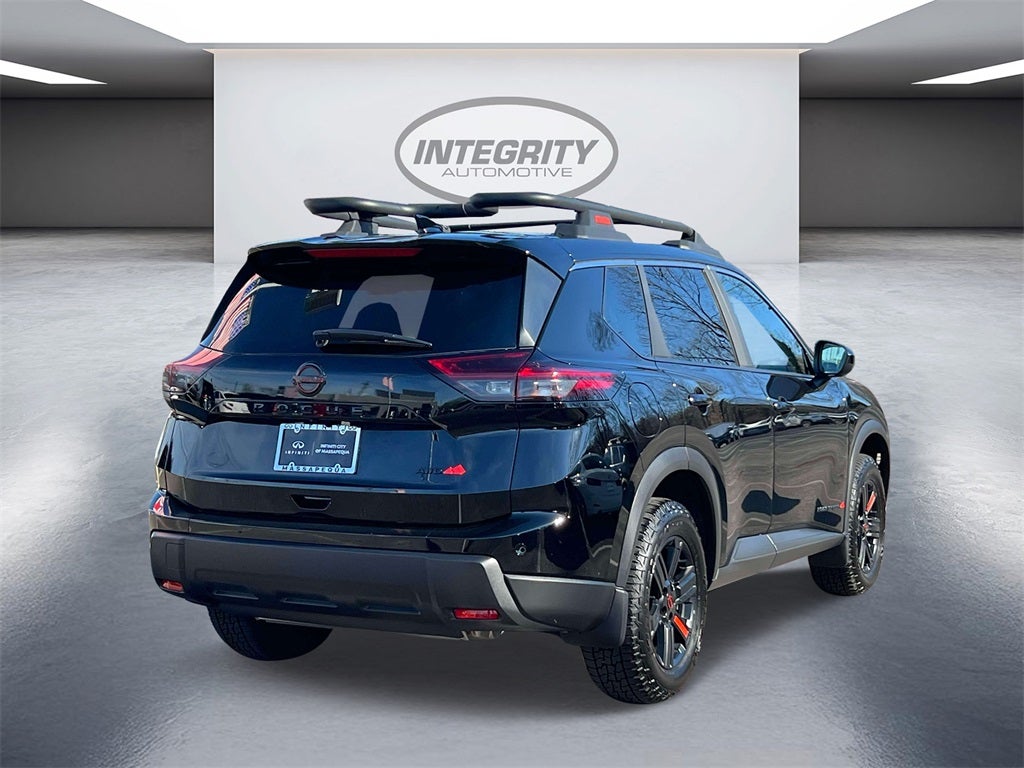 2025 Nissan Rogue Rock Creek