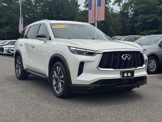 2023 INFINITI QX60 LUXE AWD