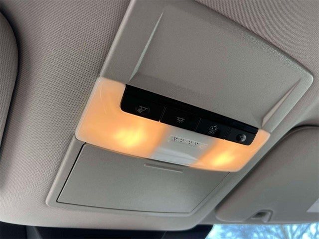 2025 Nissan Pathfinder S