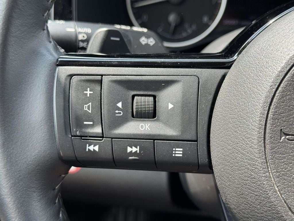 2025 Nissan Pathfinder SL - Photo 23