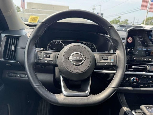 2025 Nissan Pathfinder SL - Photo 50