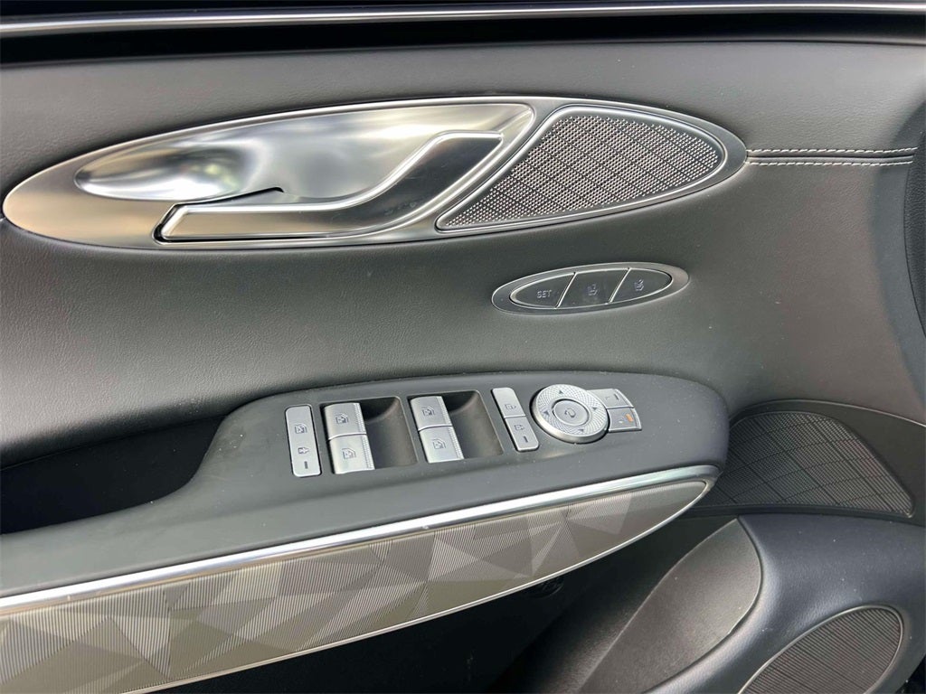 2025 Genesis GV70 3.5T Sport Advanced