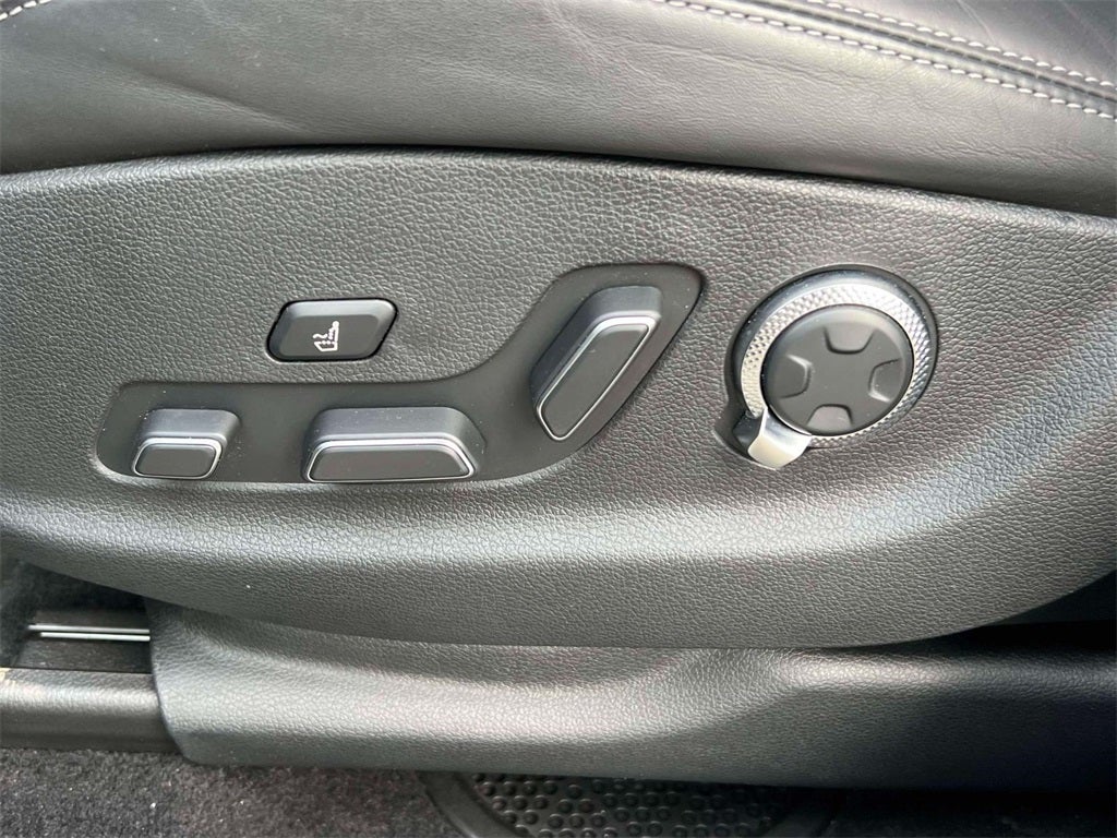 2025 Genesis GV70 3.5T Sport Advanced