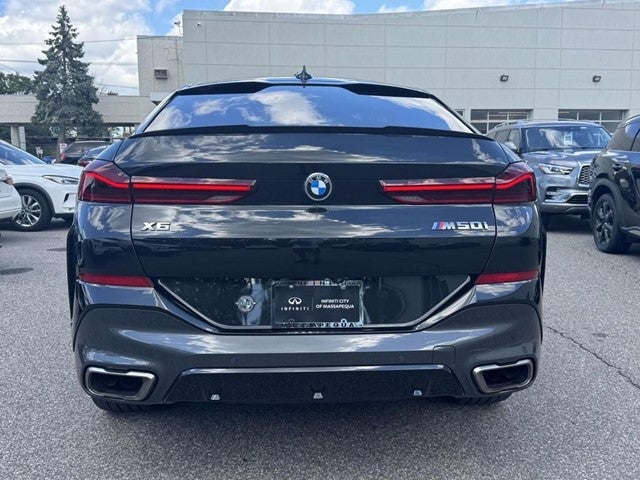 2022 BMW X6 M50i