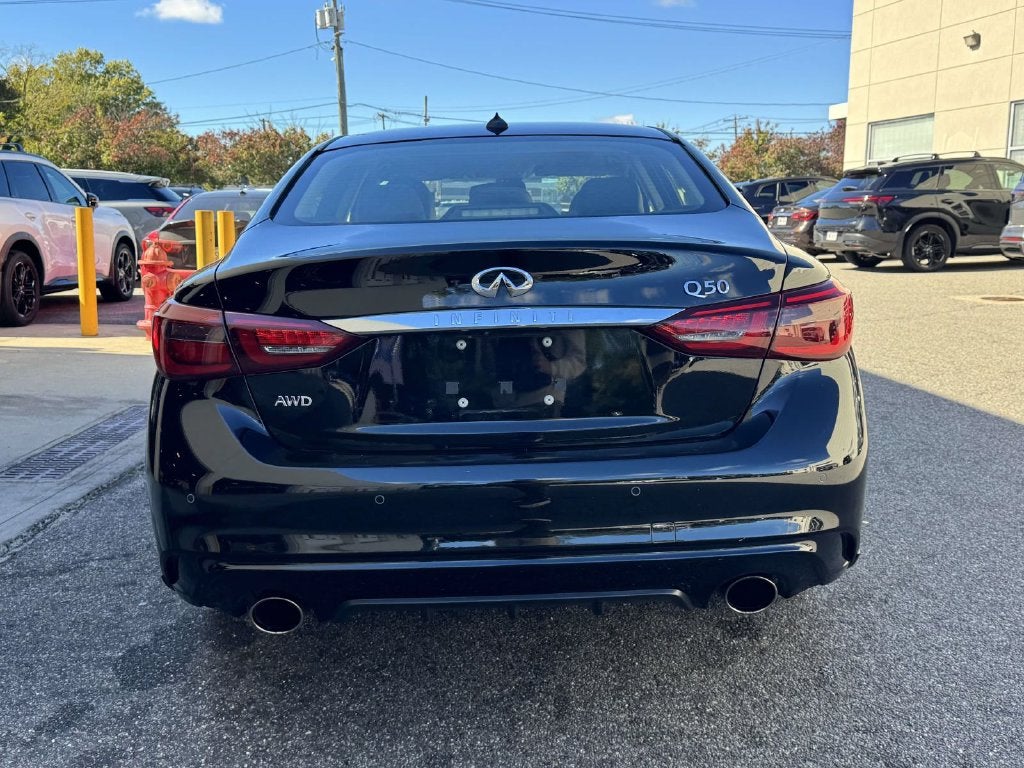 2018 INFINITI Q50 LUXE AWD
