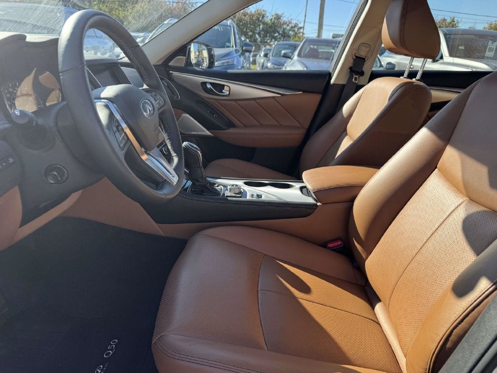 2023 INFINITI Q50 LUXE AWD