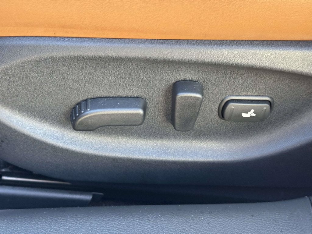 2023 INFINITI Q50 LUXE AWD
