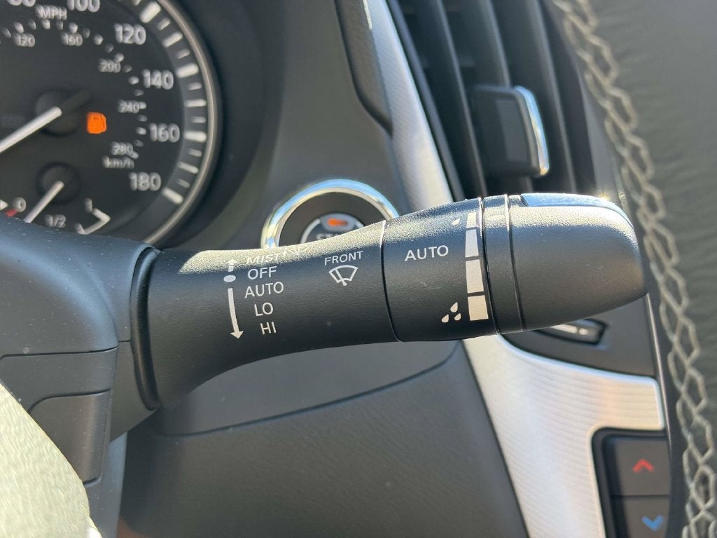 2023 INFINITI Q50 LUXE AWD