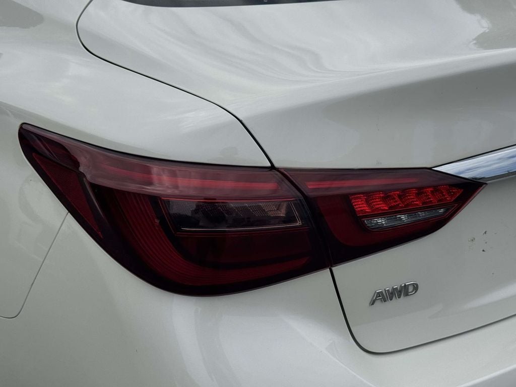 2023 INFINITI Q50 LUXE AWD