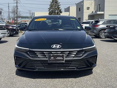 2025 Hyundai Elantra SEL Sport