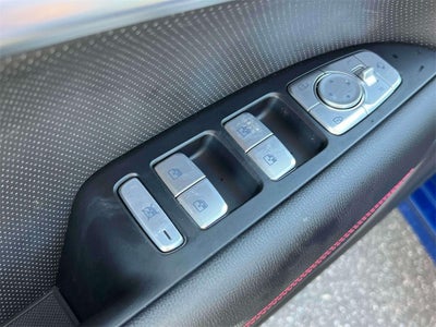 2025 Genesis G70 2.5T Sport Prestige