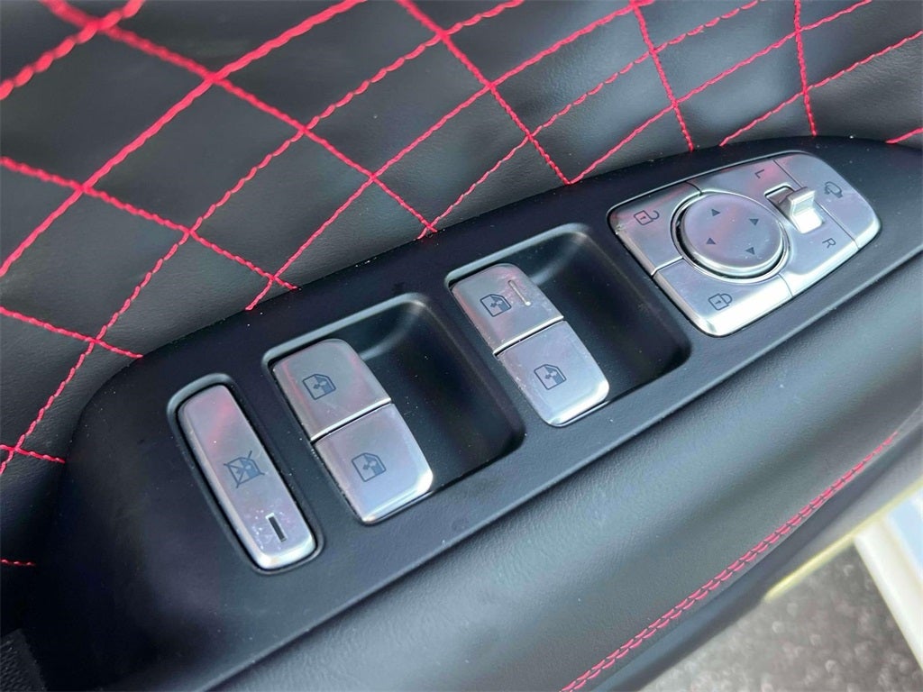 2025 Genesis G70 3.3T Sport Prestige