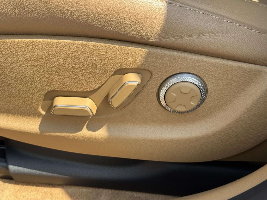 2025 Genesis G80 2.5T