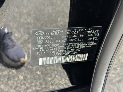 2025 Genesis G80 2.5T