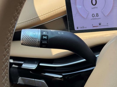 2025 Genesis G80 2.5T