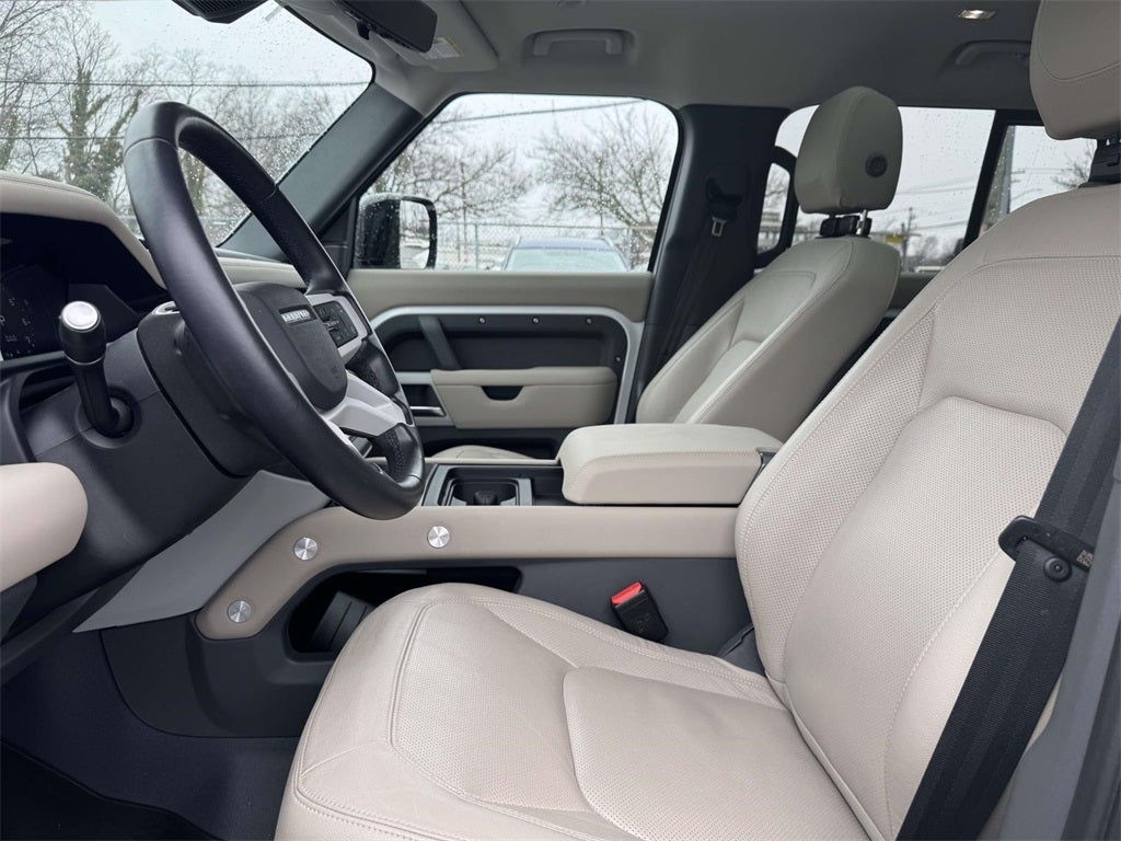 2024 Land Rover Defender 110 S