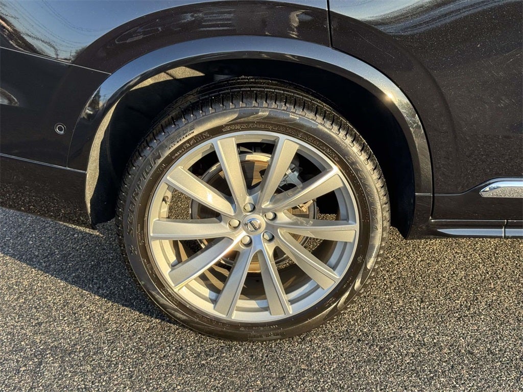 2023 Volvo XC90 B6 Plus 6-Seater