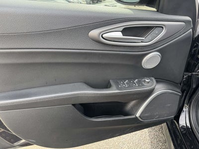 2019 Alfa Romeo Giulia Ti Sport