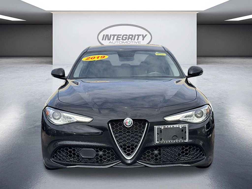 2019 Alfa Romeo Giulia Ti Sport